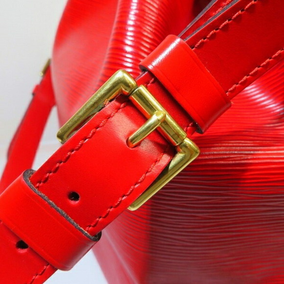 Louis Vuitton Epi Petinoe M44107 Bag Shoulder Ladies - Picture 4 of 9